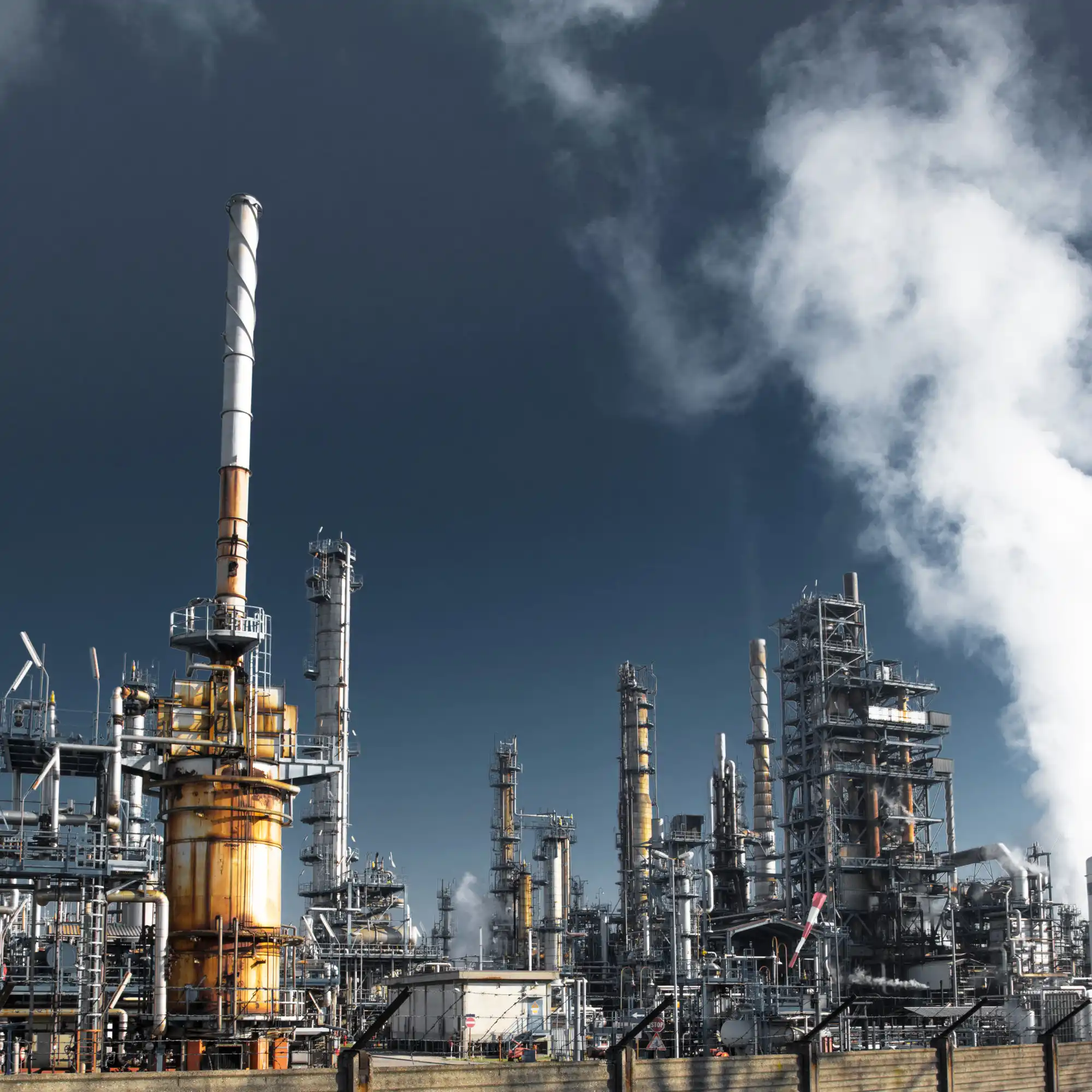 plant-refining-oil